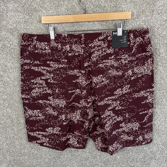 Under Armour AOP Printed Golf Shorts Men's Size 40 Maroon Pink NEW - Picture 4 of 6